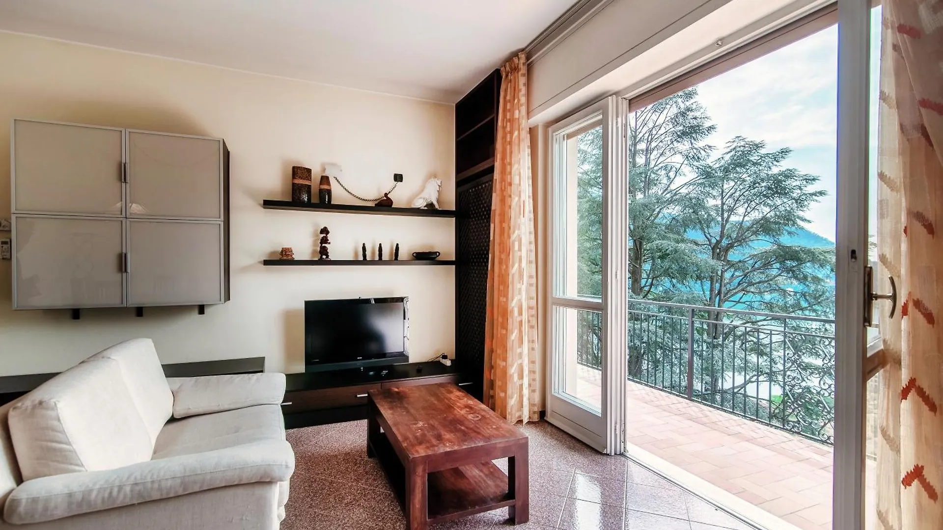 Vista Lario Apartment - Aqua Apartments Cernobbio
