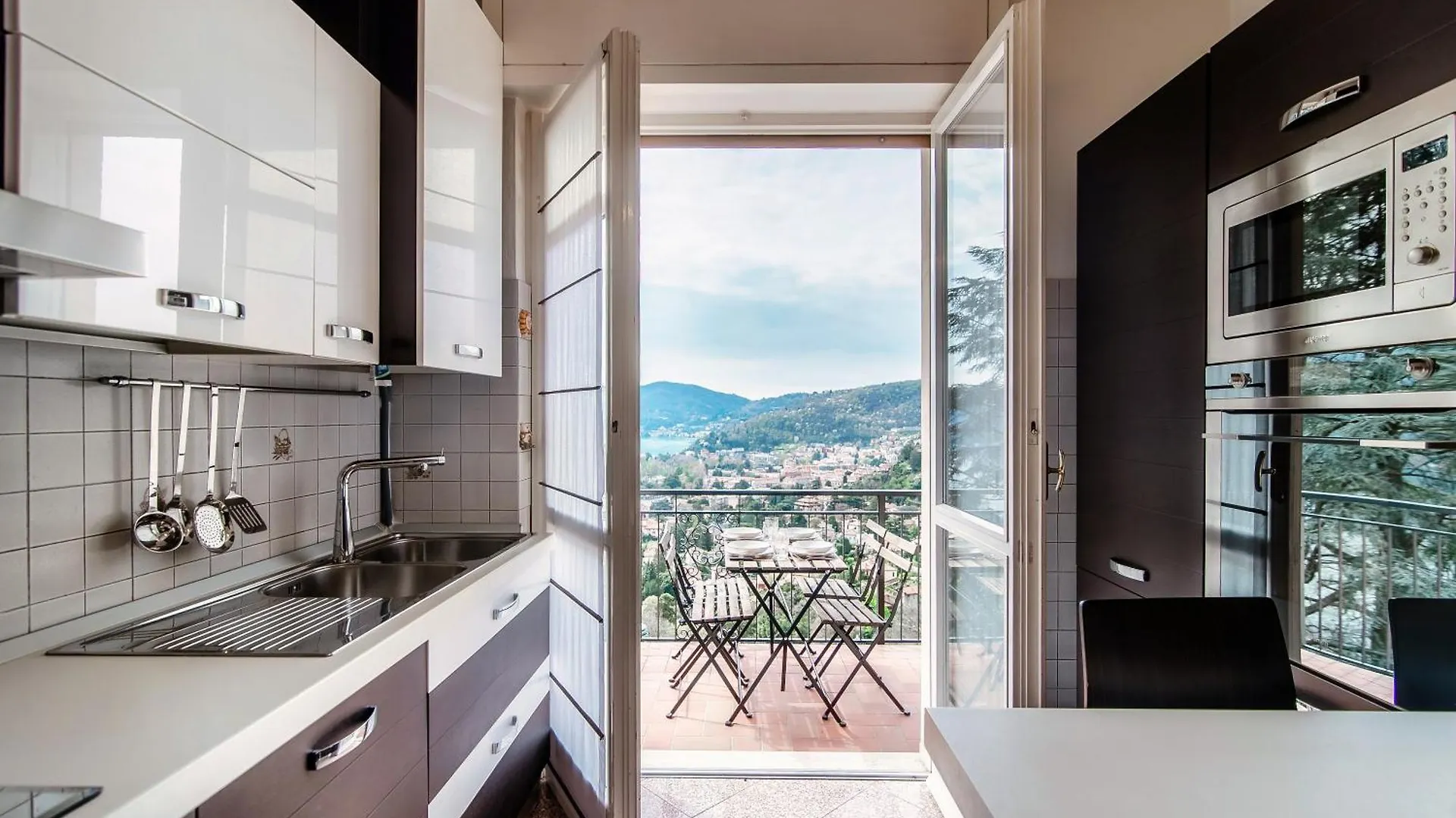 Vista Lario Apartment - Aqua Apartments Cernobbio Italy